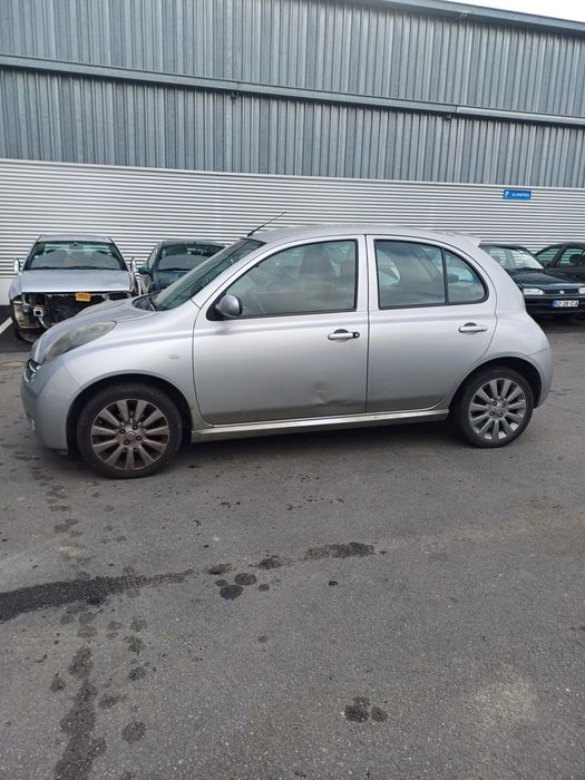 Nissan Micra para peças