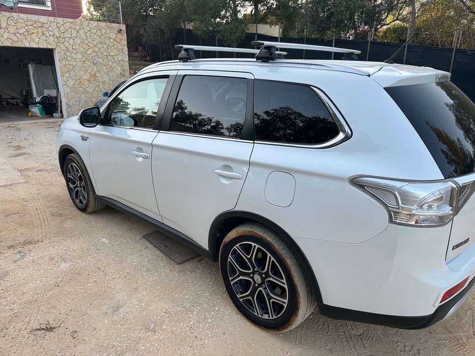 Mitsubihi Outlander PHEV