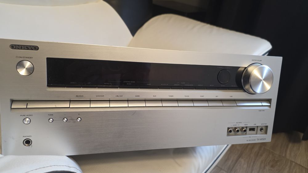 Amplituner kino domowe