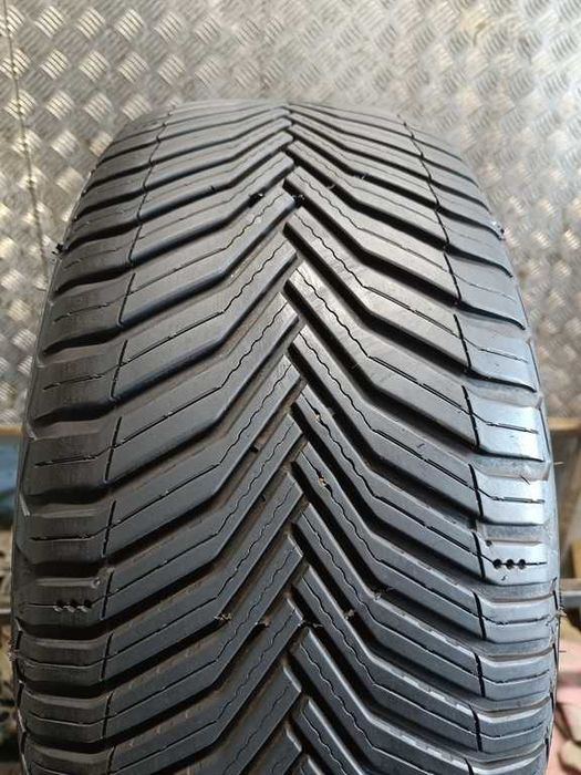 245/45/18 Michelin CrossClimate 2 245/45 R18 100Y XL 2024r