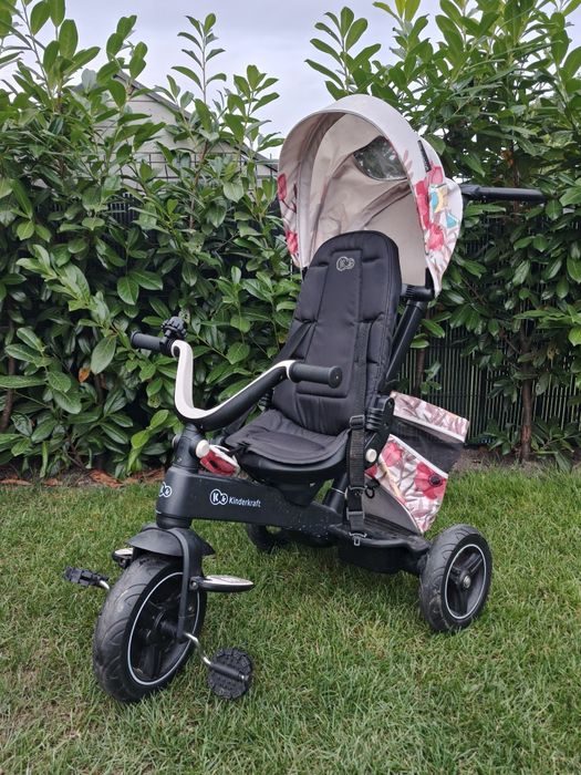 Trójkołowiec KINDERKRAFT Easytwist Siedzisko 360°
