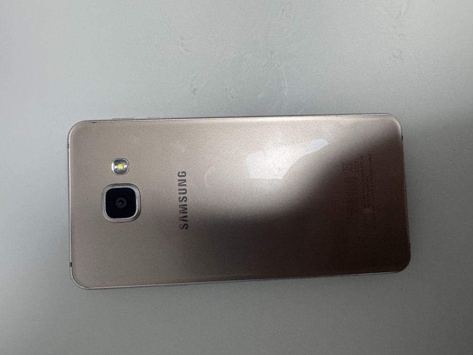 Samsung a3 gold 16 gb