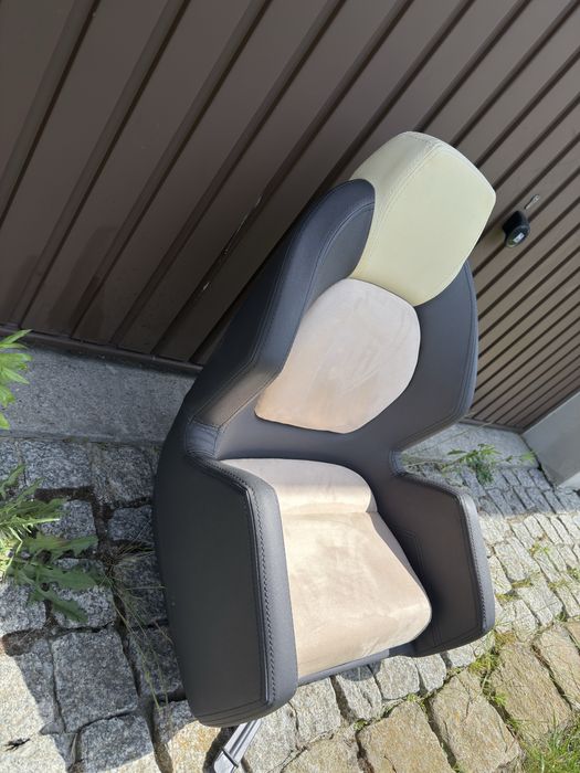 Fotel kapitański do łodzi Mazury