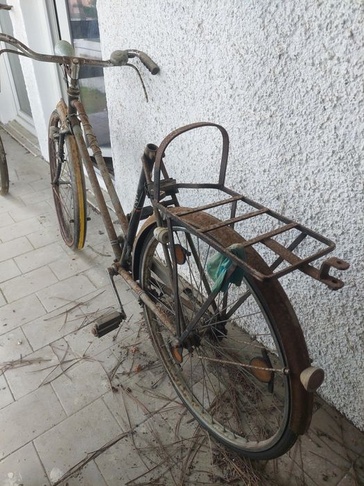 Bicicletas antigas para restauro