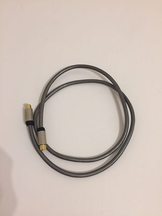 Diversos cabos rca/scart/DVI/componentes/co axial