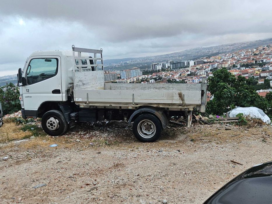 Mitsubishi fuso basculante