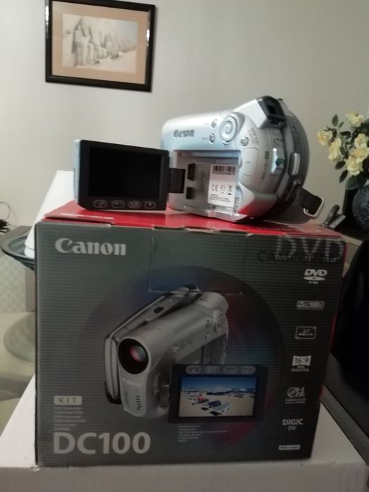 Máquina de filmar CANON DC100