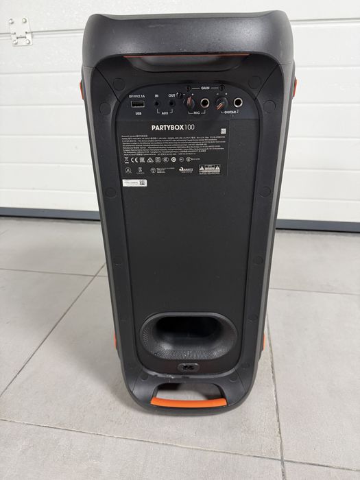 Coluna de som Jbl partybox
