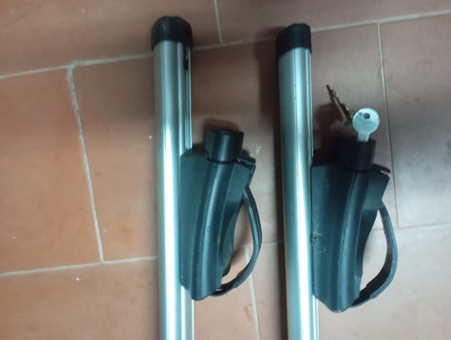 Barras para Renault GT Line originais com chave.