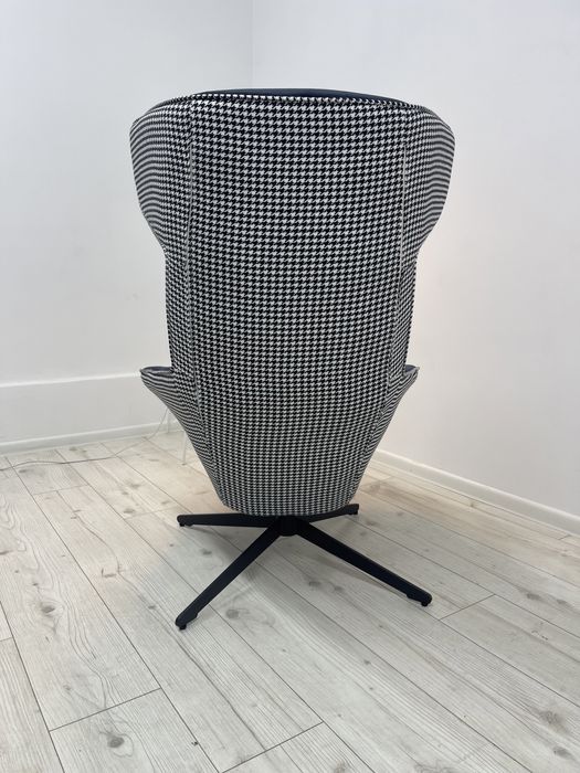 Дизайнерське крісло з Європи