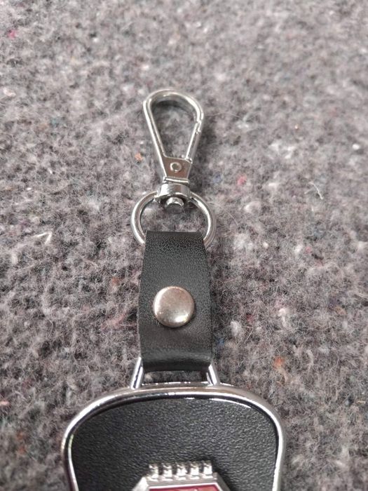 Брелок для ключей газ.