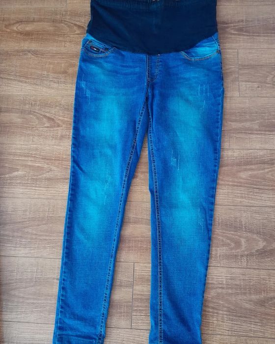 Одяг для вагітних