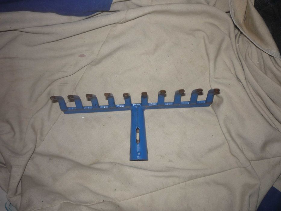 Ofereço acessórios jardinagem