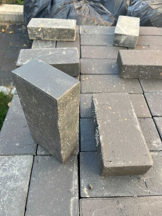 Bruk klinkierowy Eisenschmelz 200x100x52 grafit 8.24m2 (412 kostek)