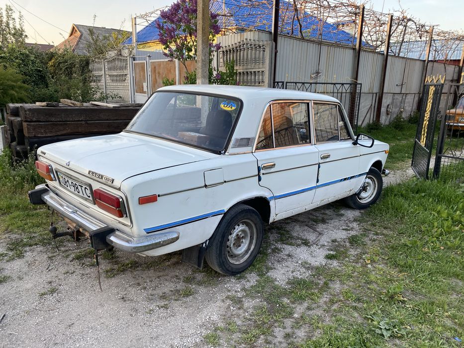 Продам ваз 2103 кпп 5 ступка