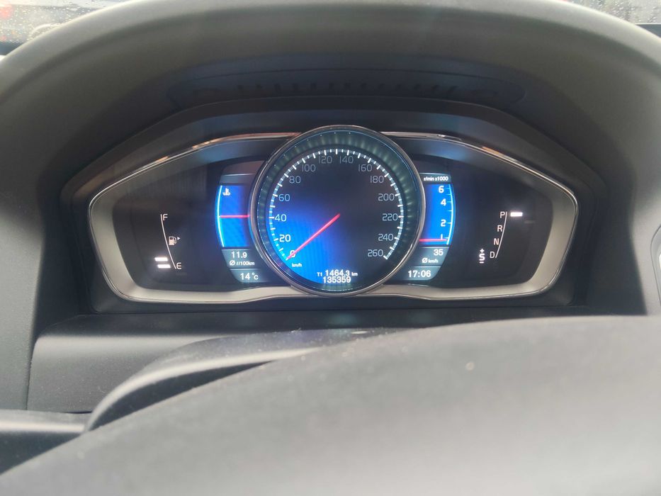 Продам Volvo XC60 3l 2013 р.