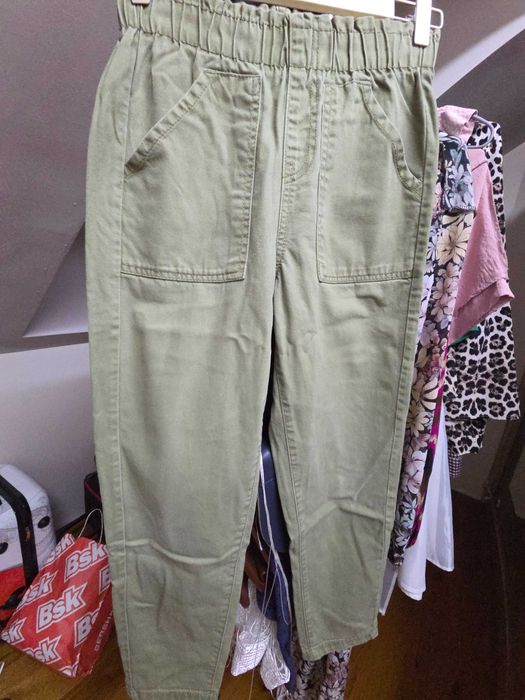 Spodnie oliwkowe dla dziewczynki