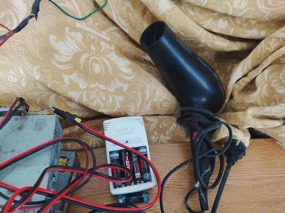 Intens eletrônicos aleatórios