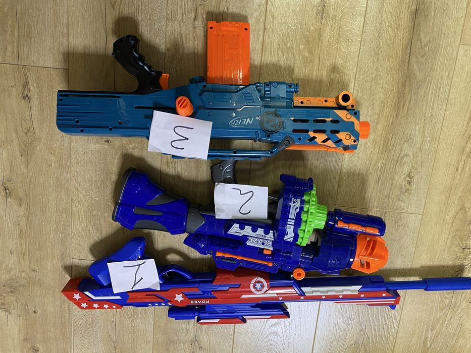 Продам деткие игрушки автомат и ружьё