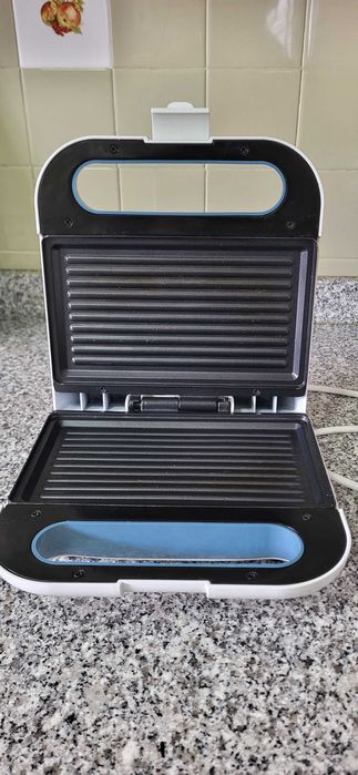 Sanduicheira Grill