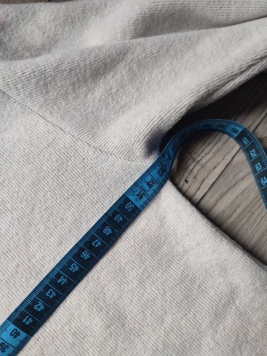 Sweterek krótki beżowy Zara M