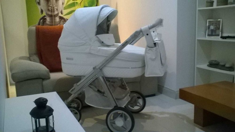 Carrinho de bebe da benecar