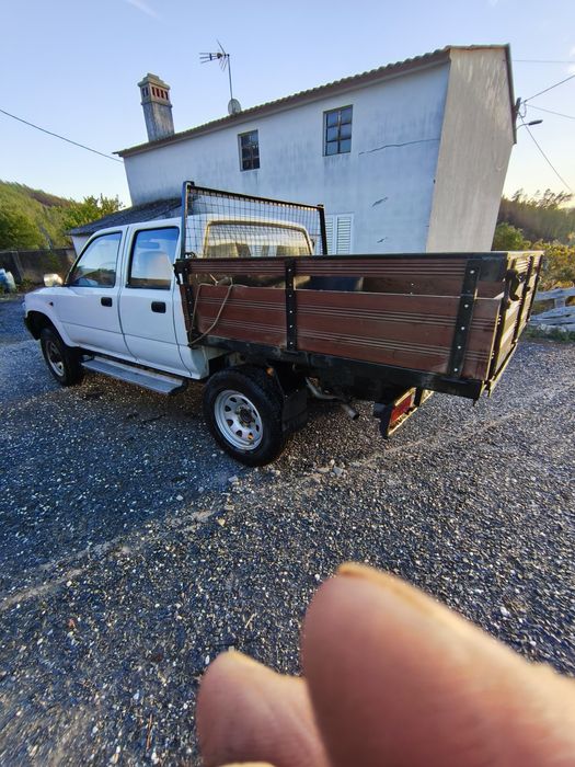 Toyota Hilux 4x4