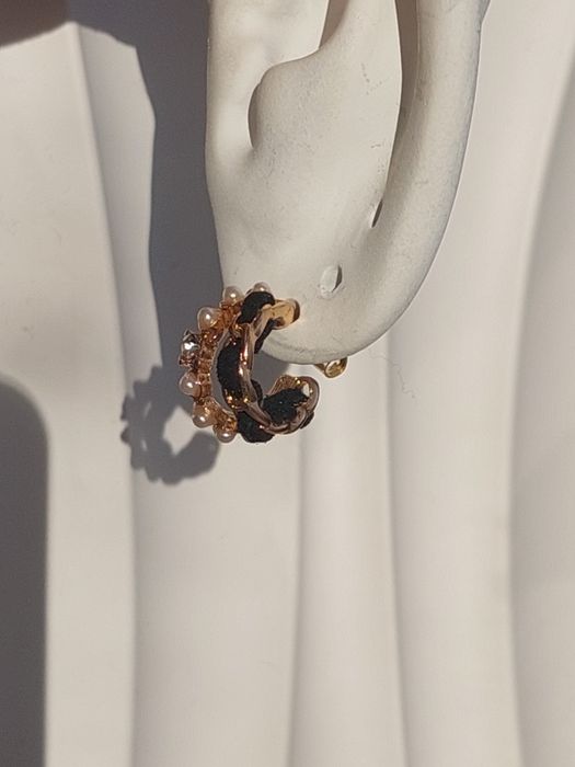 Nowe kolczyki panterka czarne dla niej Prezent