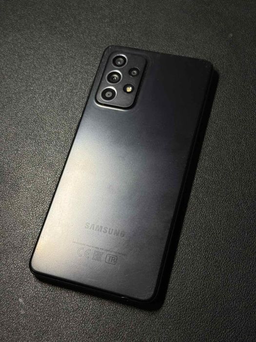 Самсунг а52 на 8/256гб