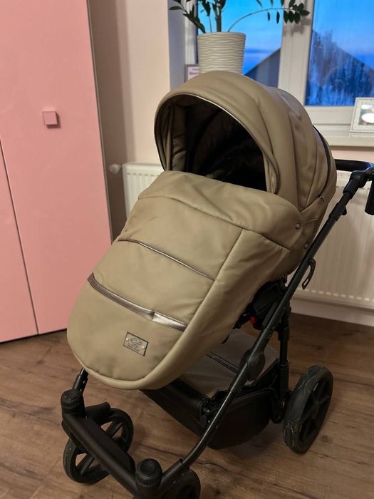 Коляска Baby Pram.