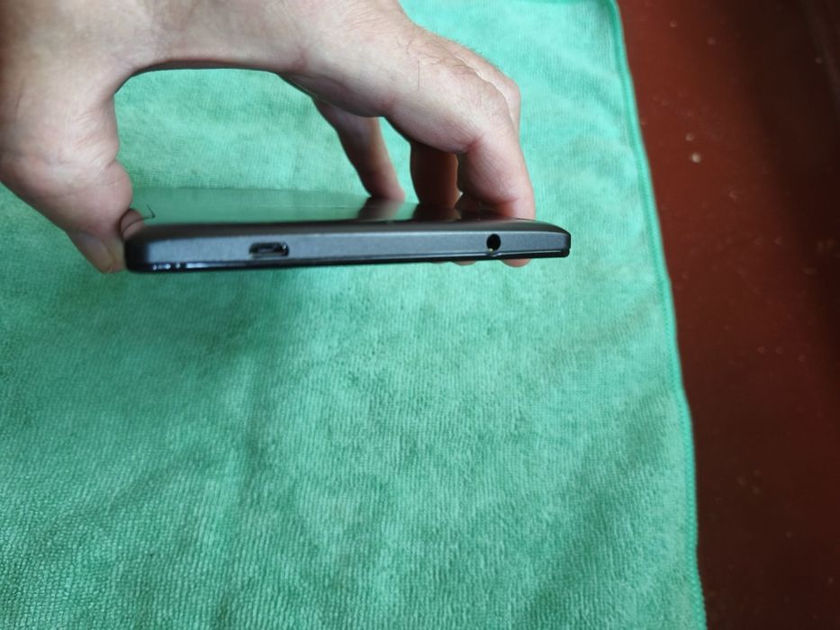 Планшет 7" Lenovo Tab 2 A7-30DC (3G, IPS) б/у