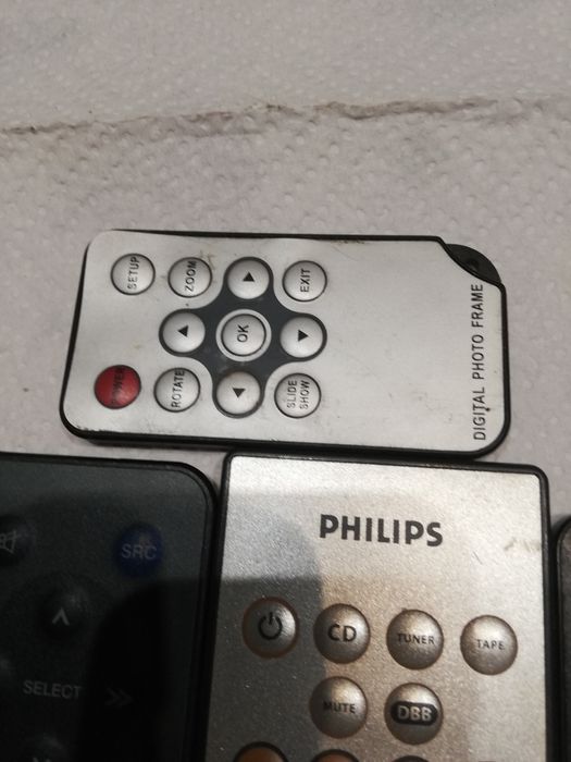 Philips  Zestaw pilotów do audio inne