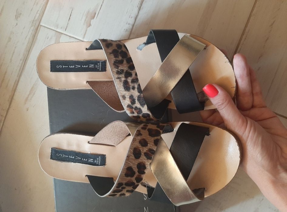 Босоніжки Steve Madden