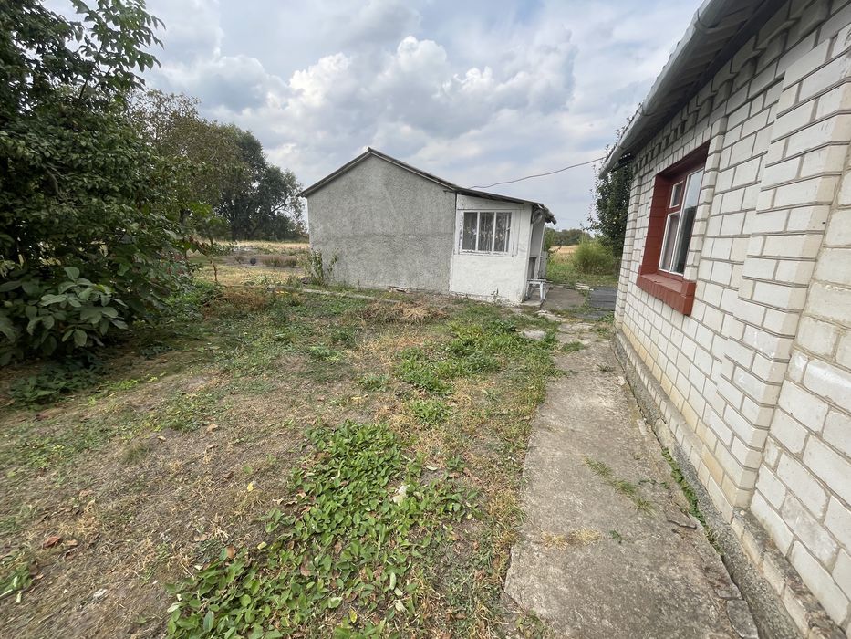 Продам будинок з участком с.Нізгірці