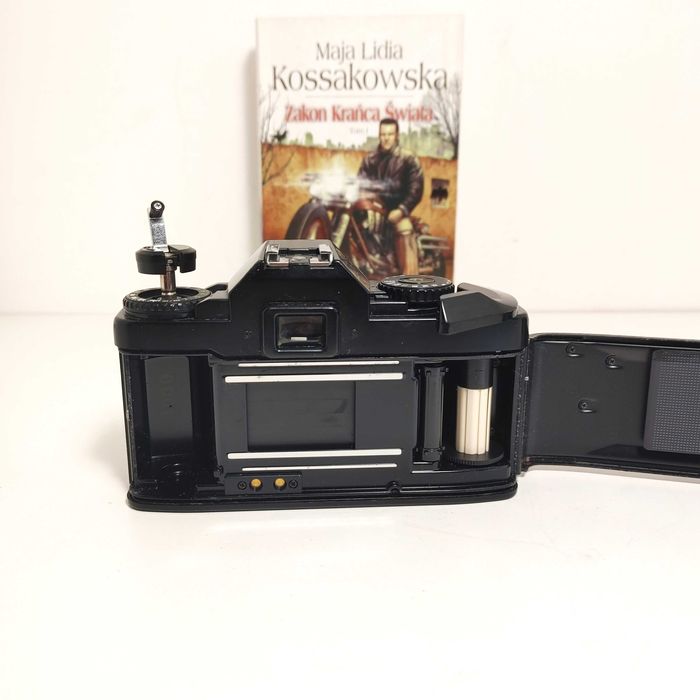 Lustrzanka analogowa SIGMA SA-1 - Pentax K obiektyw 28-84 mm 1:3,5-4,5