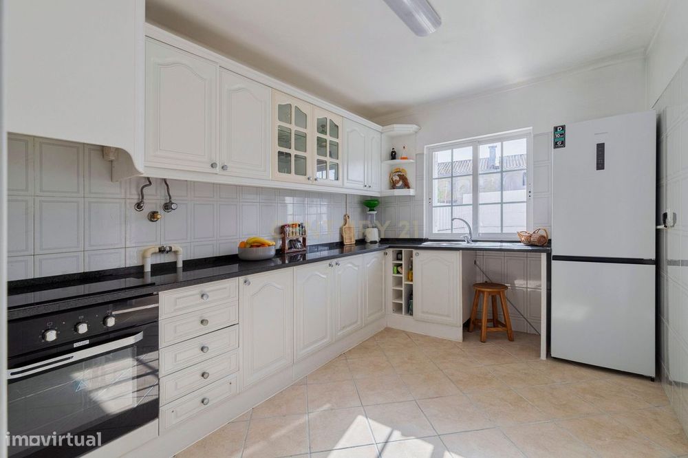 Moradia T3  situada em S. Lourenço Azeitão