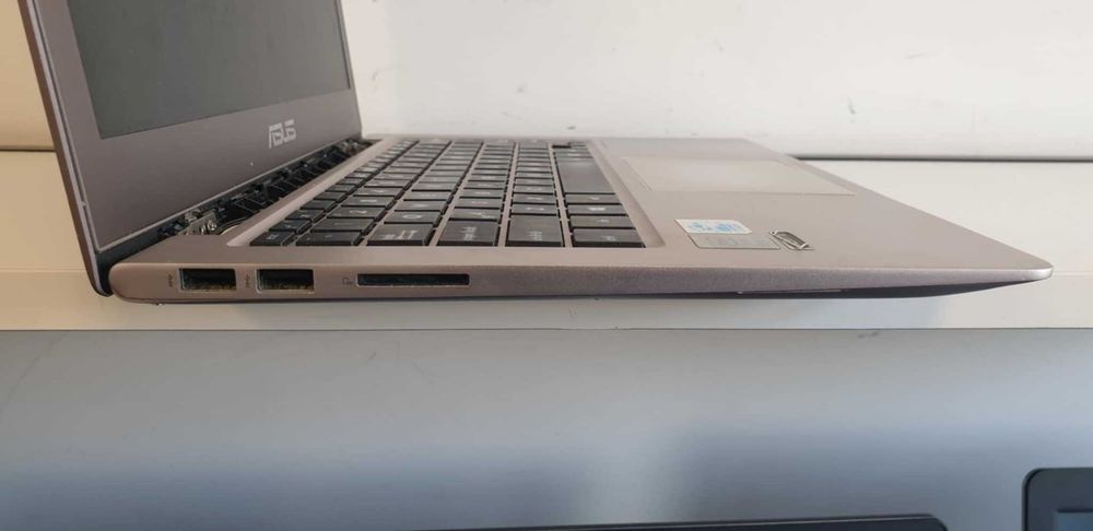 Laptop ASUS UX303L 13,3" i7 8GB SSD256 W11P