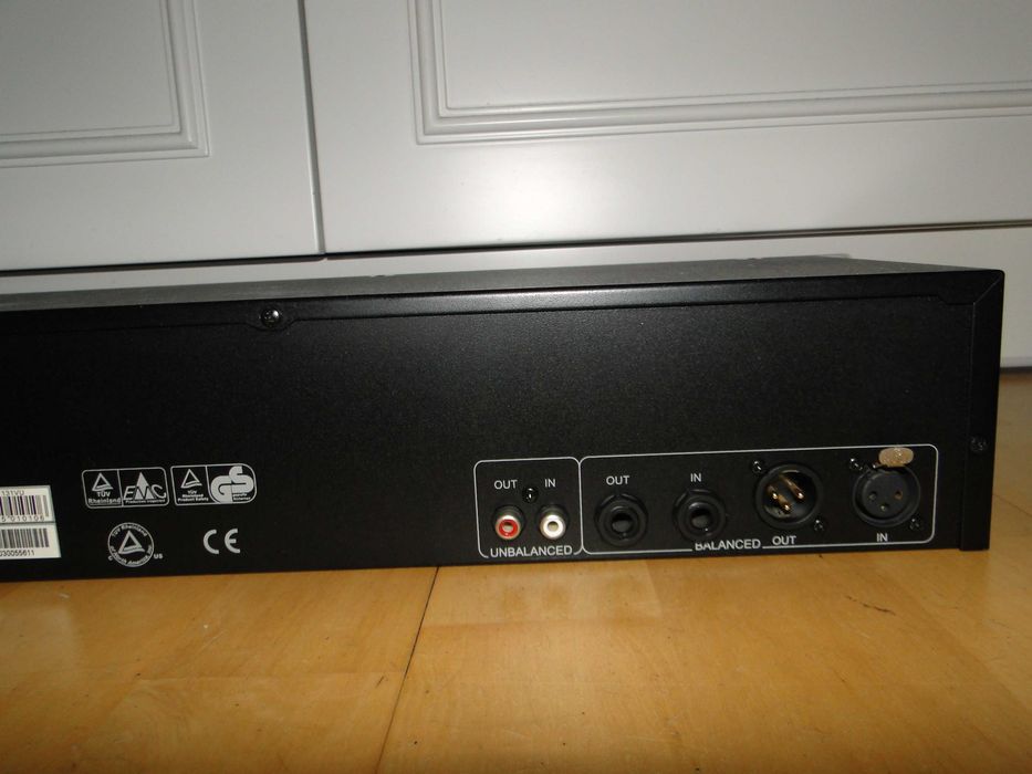 Profesjonalny Equalizer Korektor Graficzny ALTO EQU131VU.Okazja