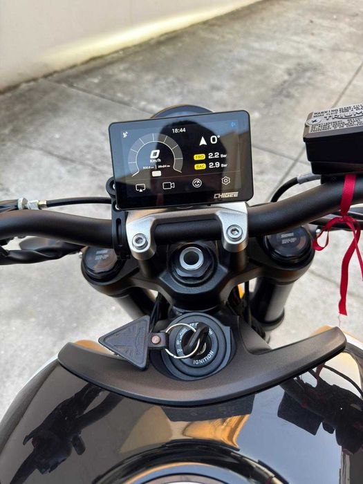 2025 Triumph trident 660