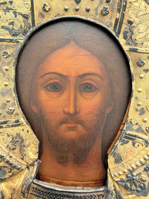 Старирная икона в серебрянном окладе 31,5 на 27 см