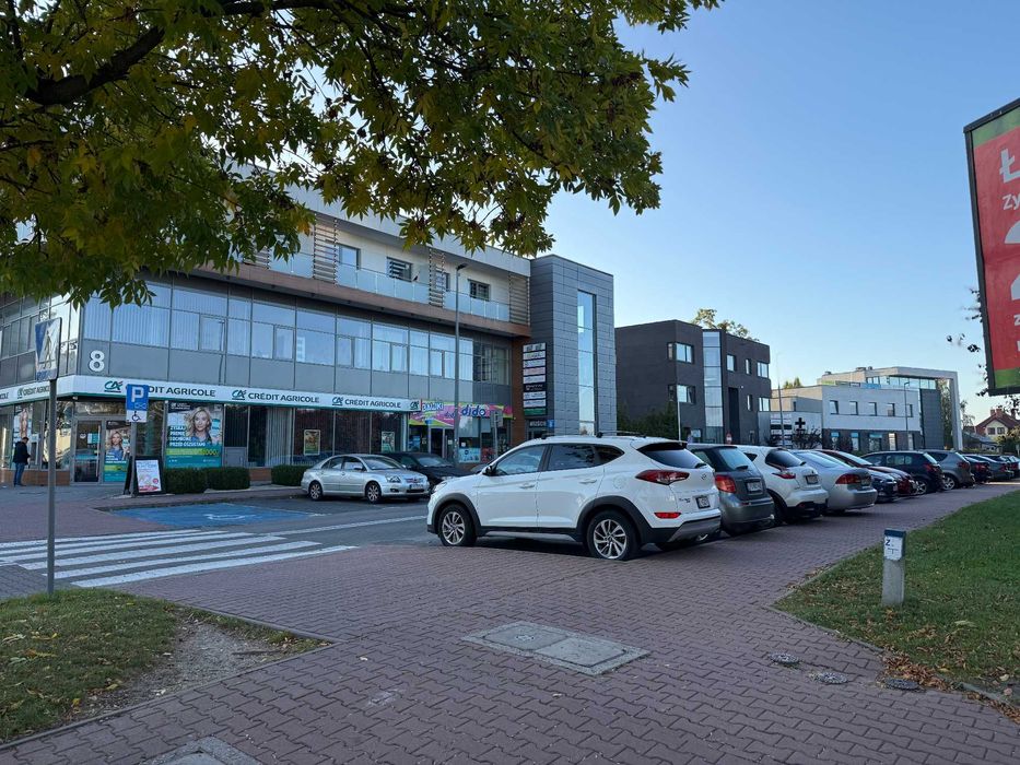wynajmę w centrum Puław lokal handlowo usługowy 150m2