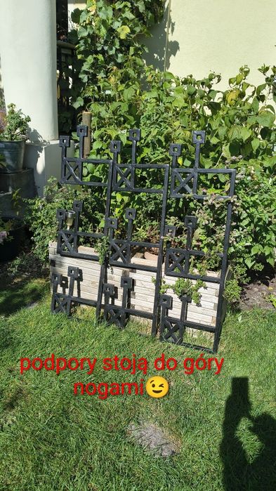 Artystyczne 3 podpory  pod półki