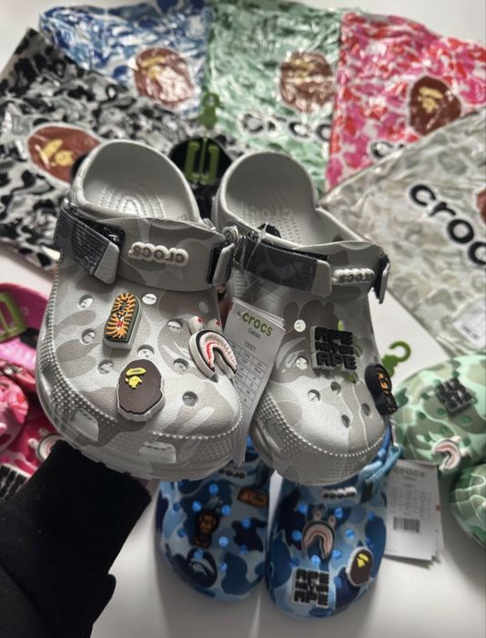 Crocs Classic BAPE szare chodaki klapki M8 W10 EU 41-42 nowe