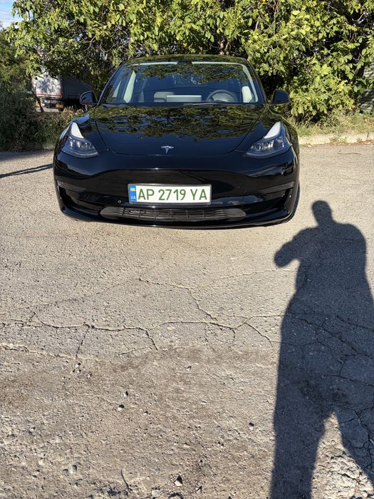 Tesla. 3  LFP  батарея