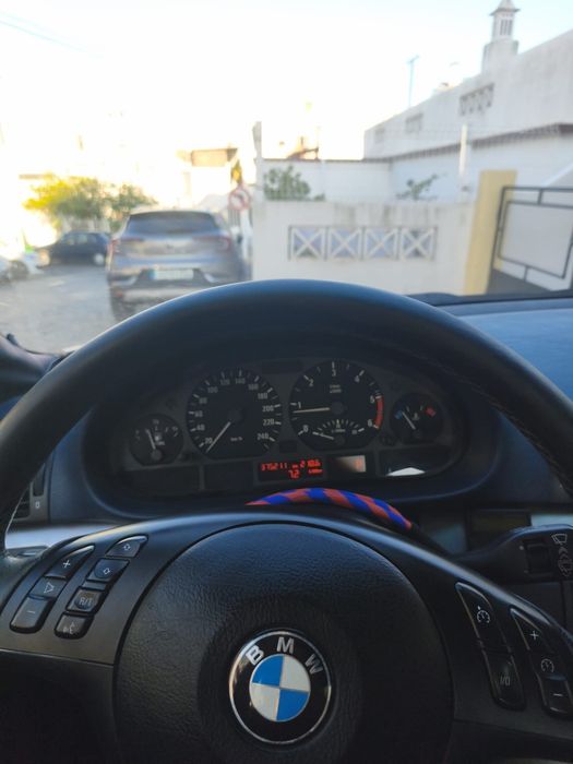 BMW e46 compact automático