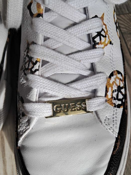 Buty sneakersy damskie wysokie Guess rozm 40