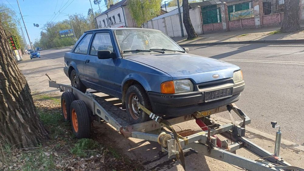 Ford sierra запчастини