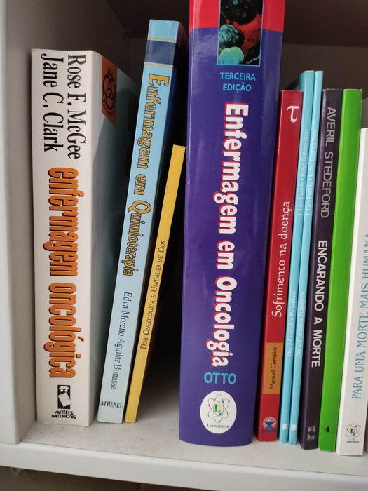 Livros técnicos de saúde antigos