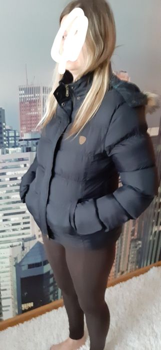 Продам куртку зимова