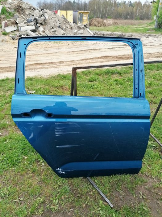 VW Touran 15- 5TA Drzwi prawy tył prawe tylne